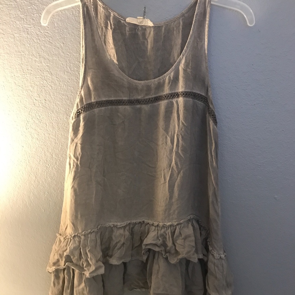 Cute tank with ruffles